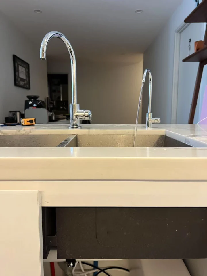 HGH-24 Tankless Reverse Osmosis System customer photo in Balwyn North, VIC
